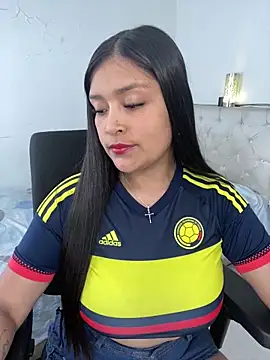 Simplemente Aurora online show from June 17, 2026, 9:16 pm
