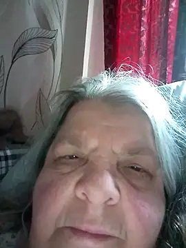 Snapshot of MartaMia68 chatting on April 26, 2026, 5:49 am MartaMia68 online show from April 26, 2026, 5:49 am