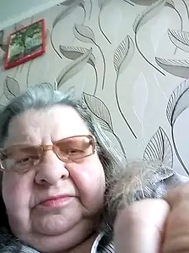 Snapshot of MartaMia68 chatting on May 7, 2026, 9:58 am MartaMia68 online show from May 7, 2026, 9:58 am