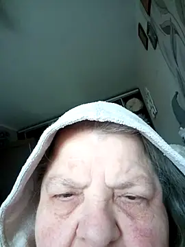 Snapshot of MartaMia68 chatting on May 9, 2026, 5:01 am MartaMia68 online show from May 9, 2026, 5:01 am