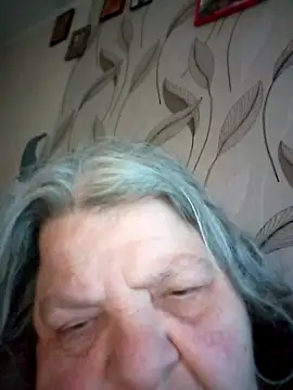 Snapshot of MartaMia68 chatting on May 15, 2026, 2:40 am MartaMia68 online show from May 15, 2026, 2:40 am