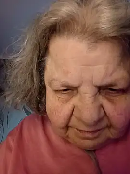 MartaMia68 online show from June 10, 2026, 5:56 pm