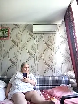 MartaMia68 online show from July 7, 2026, 7:23 am