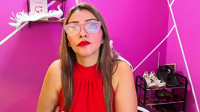 Snapshot of CarolMis_79 chatting on May 15, 2026, 10:55 am CarolMis 79 online show from May 15, 2026, 10:55 am