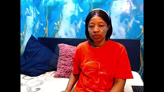 choclatelips xxx online show from June 26, 2026, 5:56 am