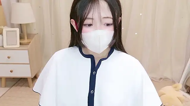 Satomi nn online show from May 29, 2026, 4:43 am