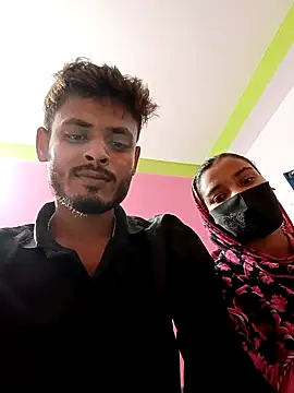 Snapshot of Hot-Couple4 chatting on April 11, 2026, 2:43 pm Hot-Couple4 online show from April 11, 2026, 2:43 pm