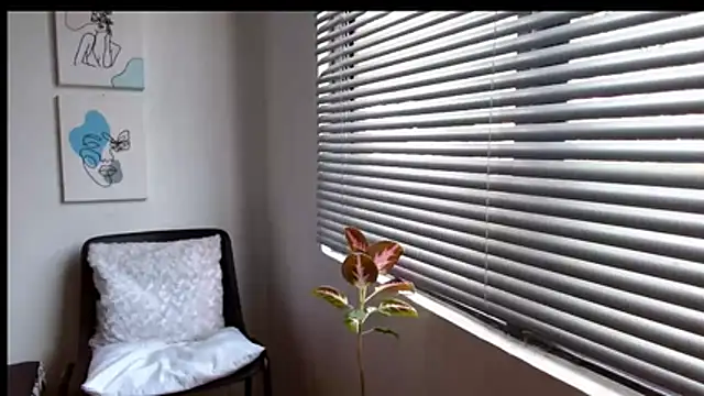 Snapshot of alisonnturbay chatting on June 26, 2026, 1:37 pm alisonnturbay online show from June 26, 2026, 1:37 pm