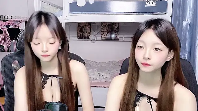 xiaoqiao-daqiao online show from April 16, 2026, 1:12 pm