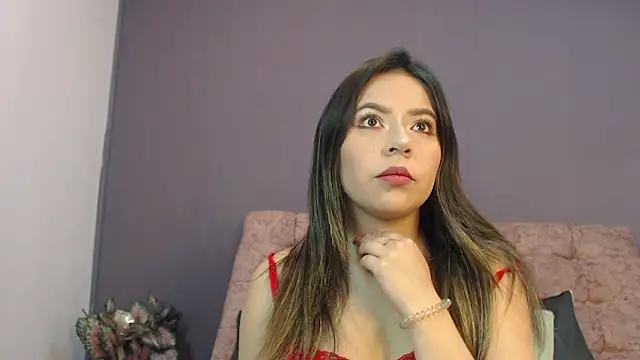 SalomeMartinez  online show from May 20, 2026, 2:34 pm