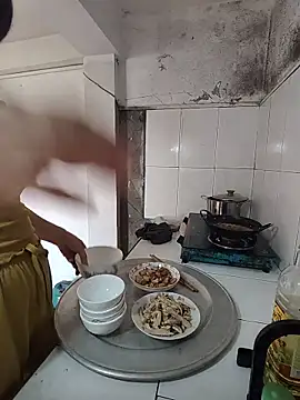 2 banana online show from June 21, 2026, 3:09 am