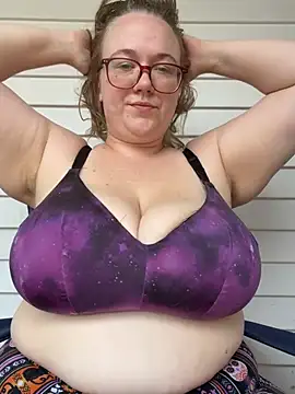Kenzibb3 online show from July 13, 2026, 5:27 pm