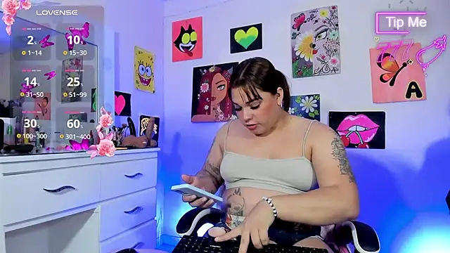 Snapshot of whiz_masha chatting on August 4, 2026, 1:25 pm whiz masha online show from August 4, 2026, 1:25 pm