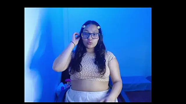 arymoon777 online show from April 18, 2026, 2:59 am