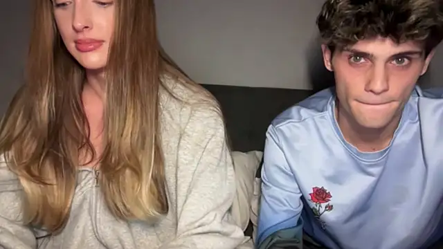 ClaraAndNate online show from April 22, 2026, 3:31 am