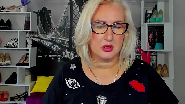 DianaFrances online show from May 16, 2026, 10:36 am