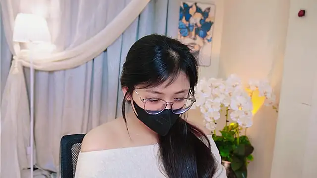 Chan Chann online show from May 4, 2026, 2:18 am