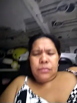 FILIPINAPUSSYPINAY online show from April 23, 2026, 2:08 pm