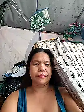 FILIPINAPUSSYPINAY online show from April 24, 2026, 2:14 am