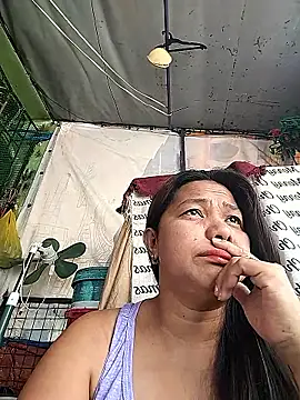 FILIPINAPUSSYPINAY online show from May 3, 2026, 12:27 am