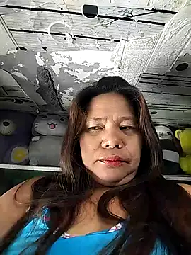 FILIPINAPUSSYPINAY online show from May 4, 2026, 6:31 am