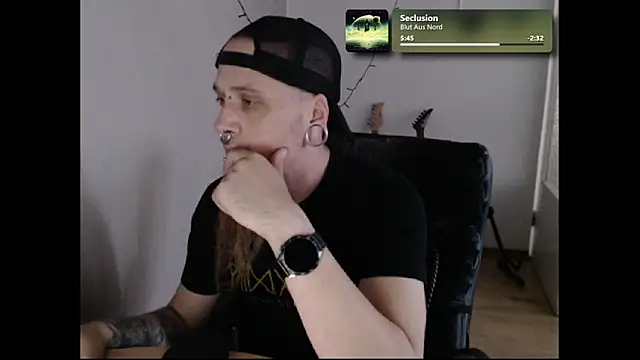 THatRandomMetalHead online show from June 18, 2026, 4:22 pm