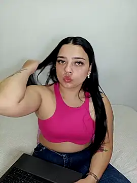 Snapshot of Sussy_Star chatting on April 20, 2026, 12:24 am Sussy Star online show from April 20, 2026, 12:24 am