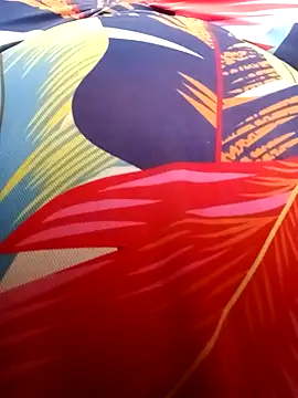 SweetBelly1 online show from April 15, 2026, 5:36 am