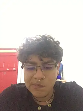 xhecho uzumaki online show from May 28, 2026, 11:24 pm