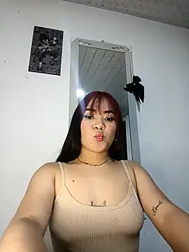 Snapshot of Maddy_sm chatting on April 16, 2026, 3:18 am Maddy sm online show from April 16, 2026, 3:18 am