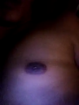 xxxsweetdogie online show from April 16, 2026, 5:03 pm