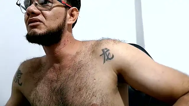 Snapshot of andrew_1520 chatting on June 8, 2026, 6:41 pm andrew 1520 online show from June 8, 2026, 6:41 pm