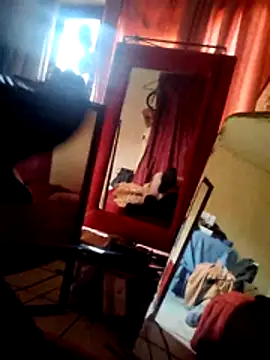 Snapshot of Lacasadelilith chatting on April 12, 2026, 10:15 pm Lacasadelilith online show from April 12, 2026, 10:15 pm