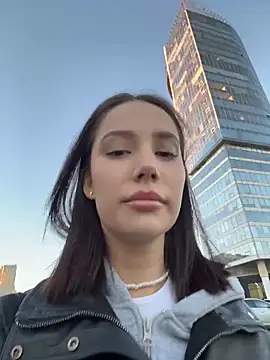 Snapshot of UrbanNymph chatting on April 11, 2026, 4:44 pm UrbanNymph online show from April 11, 2026, 4:44 pm