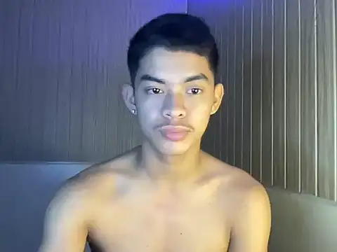 yourhotasian jhonpol16 online show from May 2, 2026, 6:24 pm
