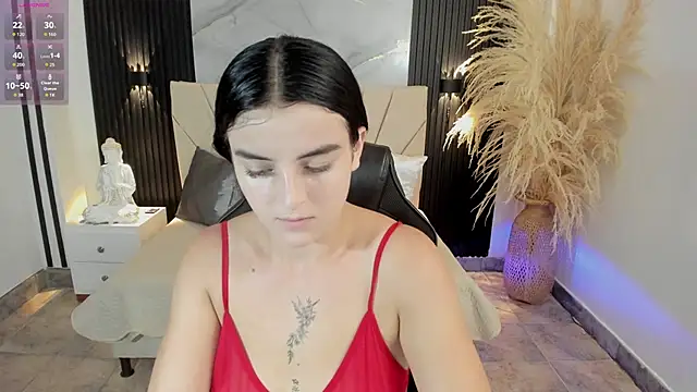 DOMINIKA LOVY online show from April 23, 2026, 7:05 pm