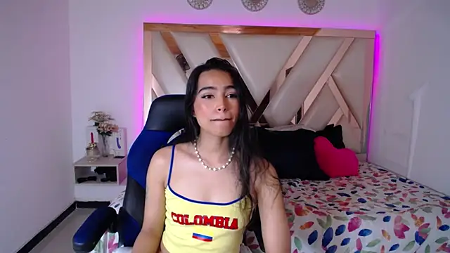 Snapshot of Miaa_ferrari1 chatting on June 17, 2026, 11:56 am Miaa ferrari1 online show from June 17, 2026, 11:56 am