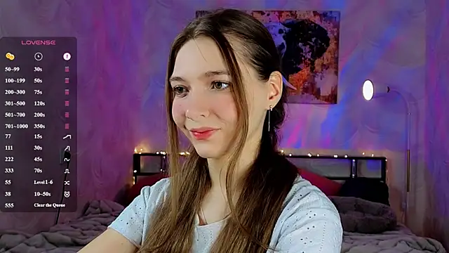 AuraLune   online show from June 19, 2026, 6:45 pm
