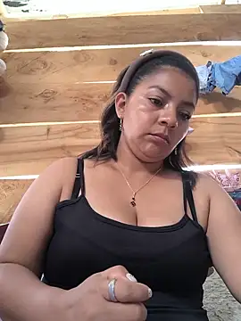 Snapshot of Tamaraxxx_hot chatting on May 31, 2026, 9:05 pm Tamaraxxx hot online show from May 31, 2026, 9:05 pm