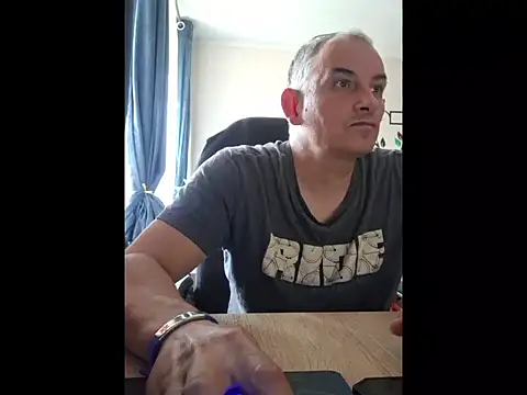 Piotr481 online show from July 4, 2026, 2:01 pm