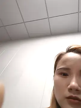 ccccc12332 online show from April 12, 2026, 11:37 am