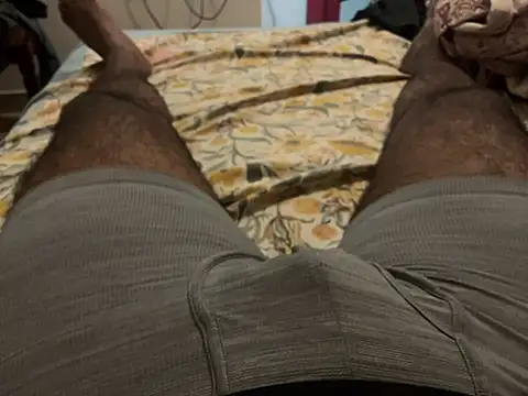 Snapshot of smalldick1202 chatting on April 14, 2026, 10:16 pm smalldick1202 online show from April 14, 2026, 10:16 pm