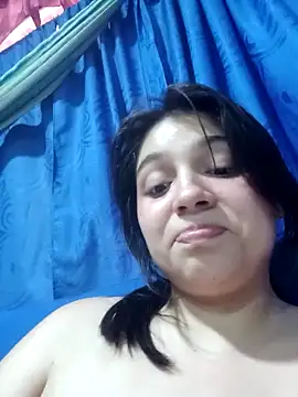 rosemilkbobs online show from April 15, 2026, 7:58 pm