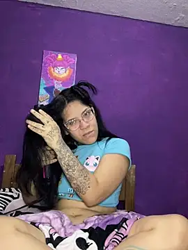 Snapshot of babytattooed chatting on April 15, 2026, 2:13 pm babytattooed online show from April 15, 2026, 2:13 pm