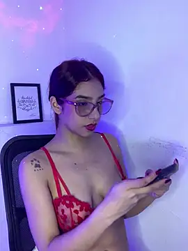 Snapshot of miss_carly chatting on June 10, 2026, 6:07 pm miss carly online show from June 10, 2026, 6:07 pm
