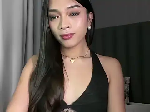 CharlotteFlare online show from July 12, 2026, 4:36 am