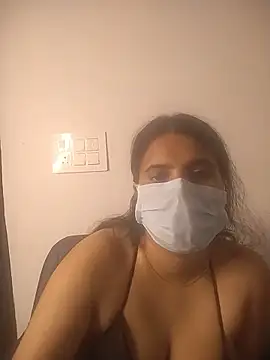  sandy 00 online show from June 3, 2026, 11:02 am
