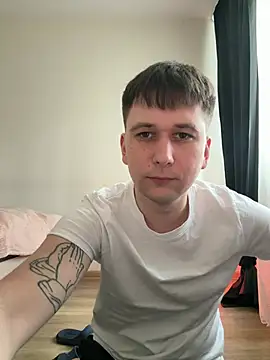 submarine  online show from April 14, 2026, 12:44 pm