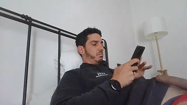 Snapshot of Bucefalo2024 chatting on April 16, 2026, 6:58 am Bucefalo2024 online show from April 16, 2026, 6:58 am