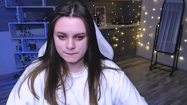 sofiarayan online show from April 17, 2026, 6:11 pm